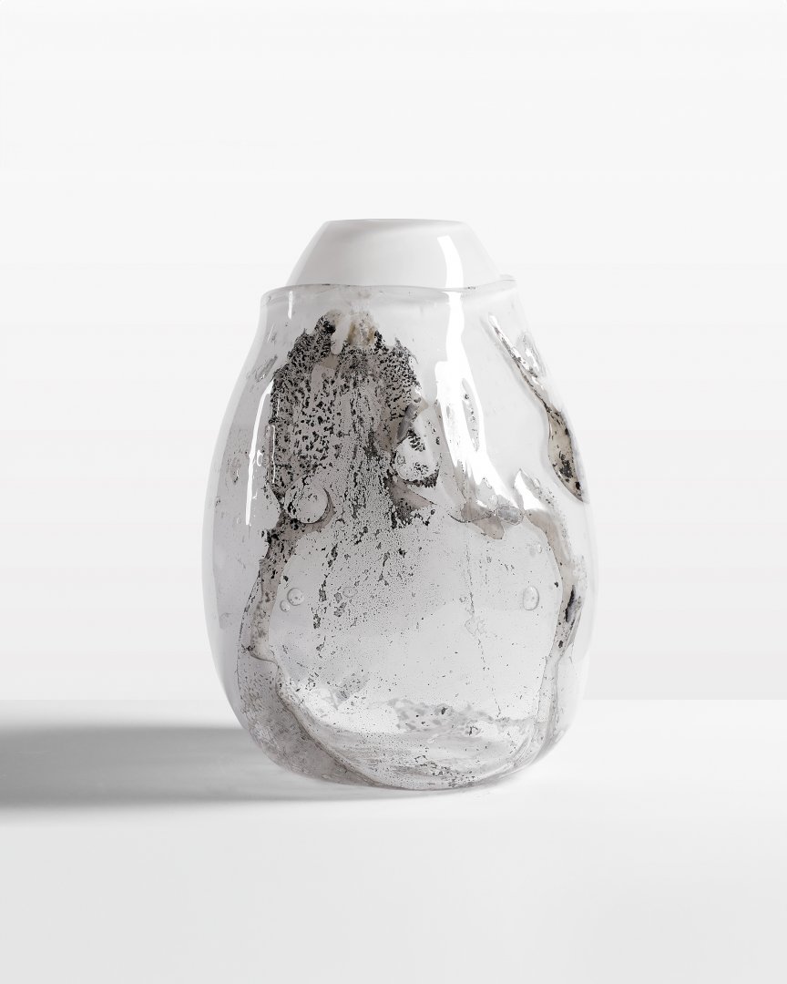 Flower-Infused-Glass-Vessel:-05