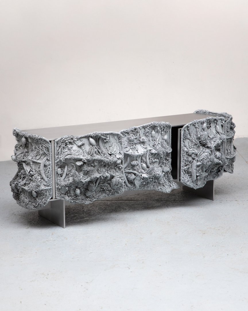 Credenza:-197-(T2202)