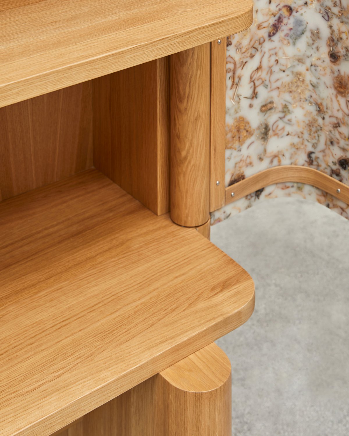 Flora_Cabinet_143_White_Perma_by_Marcin_Rusak_Studio_02.jpg
