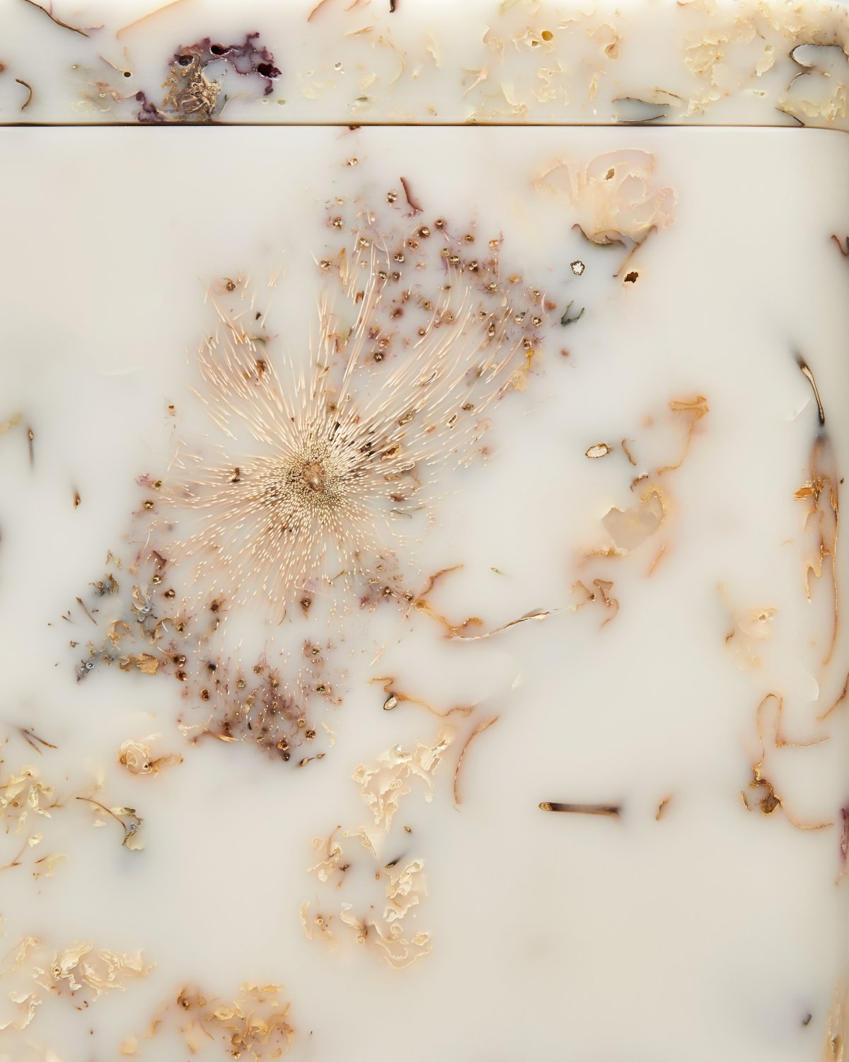 Flora_Cabinet_143_White_Perma_by_Marcin_Rusak_Studio_05.jpg