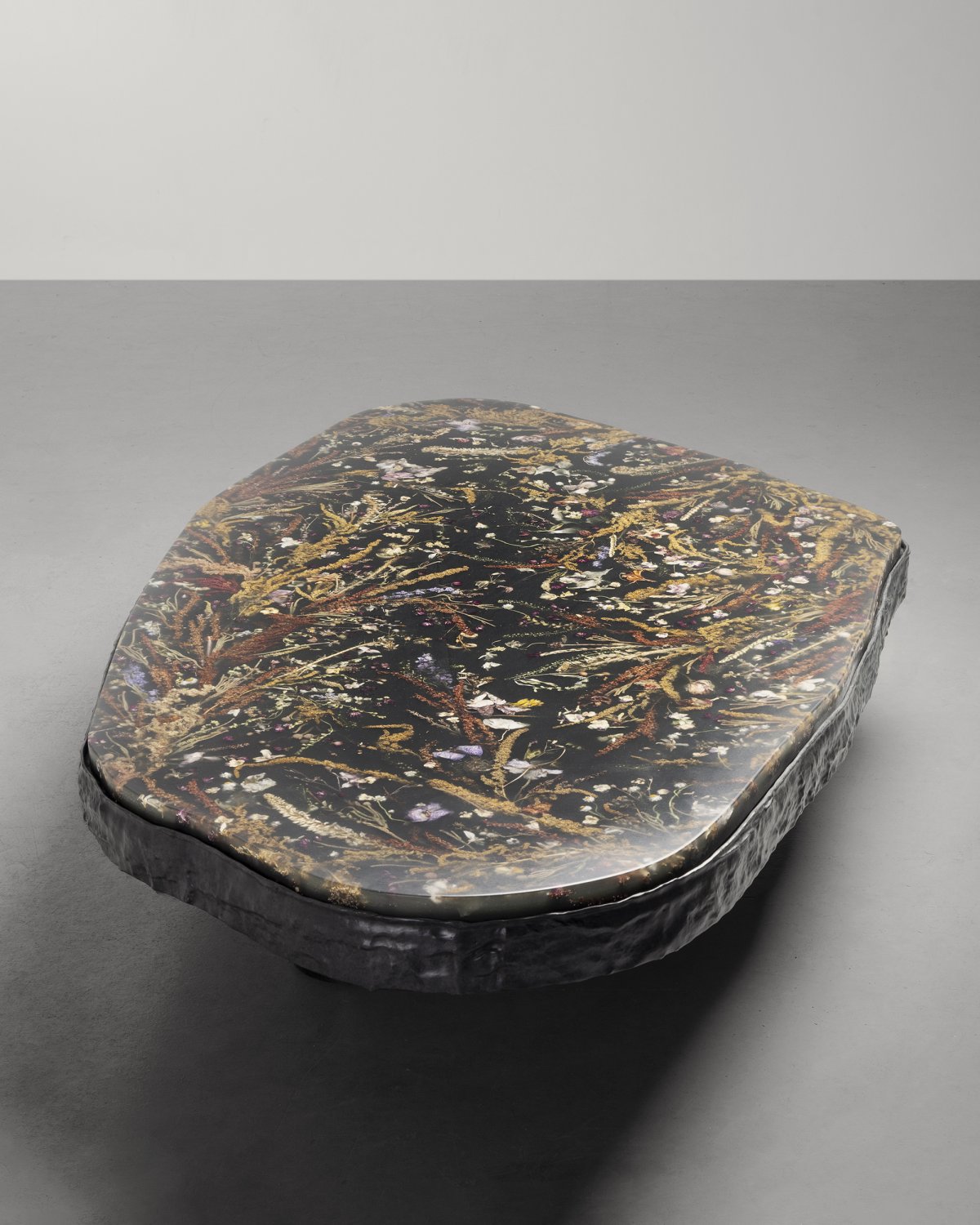 Flora_Coffee_Table_200_Brunswick_Green_by_Marcin_Rusak_Studio_05.jpg