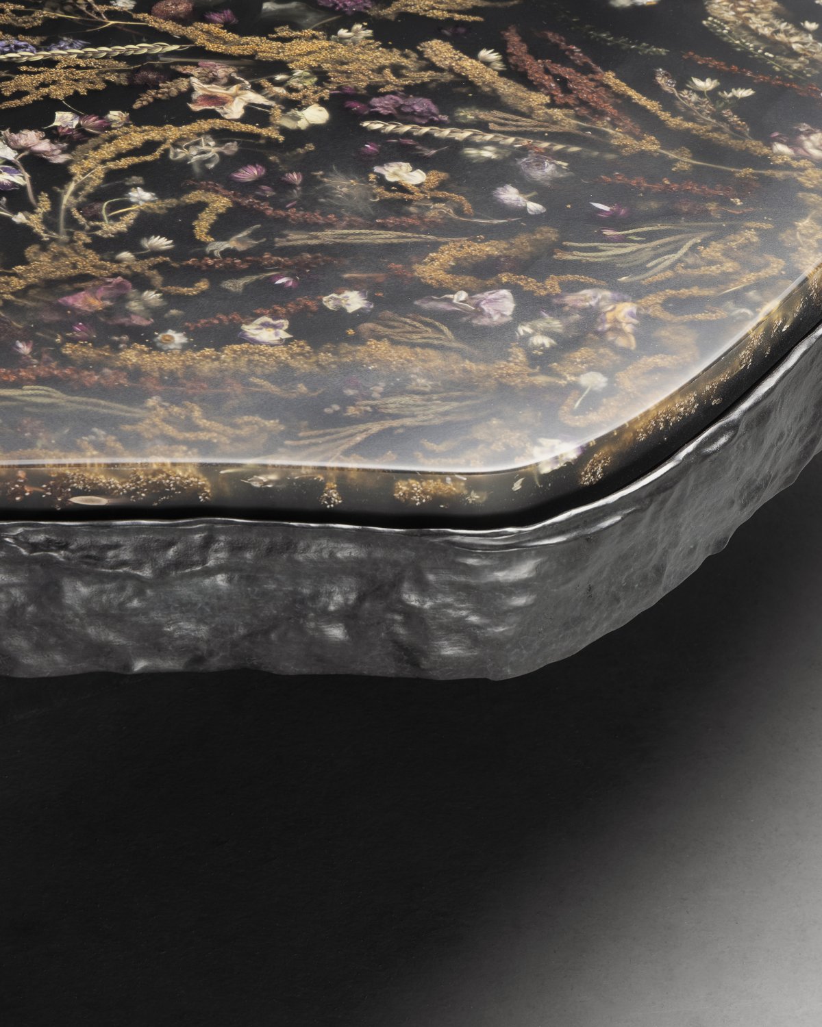 Flora_Coffee_Table_200_Brunswick_Green_by_Marcin_Rusak_Studio_06.jpg