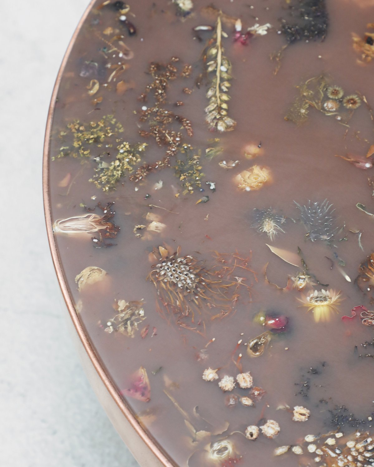 Flora_Coffee_Table_II_Bronze_by_Marcin_Rusak_Studio_06.jpg