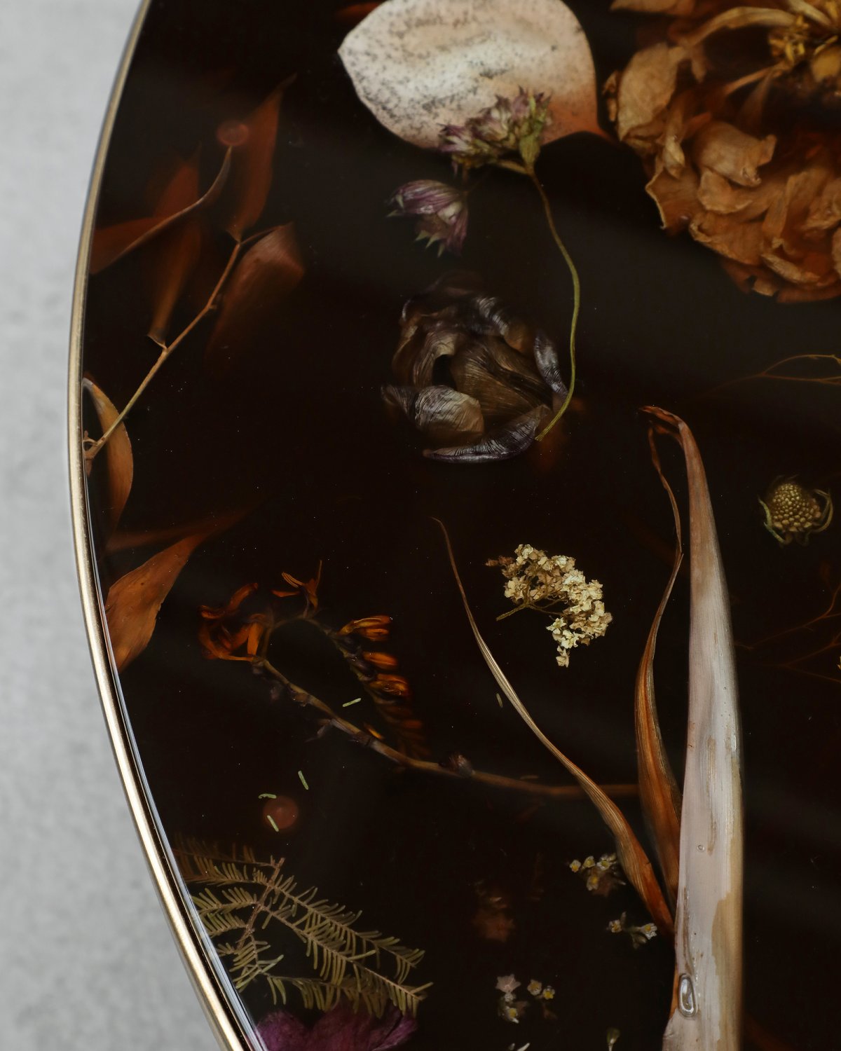 Flora_Coffee_Table_I_Bronze_by_Marcin_Rusak_Studio_06.jpg
