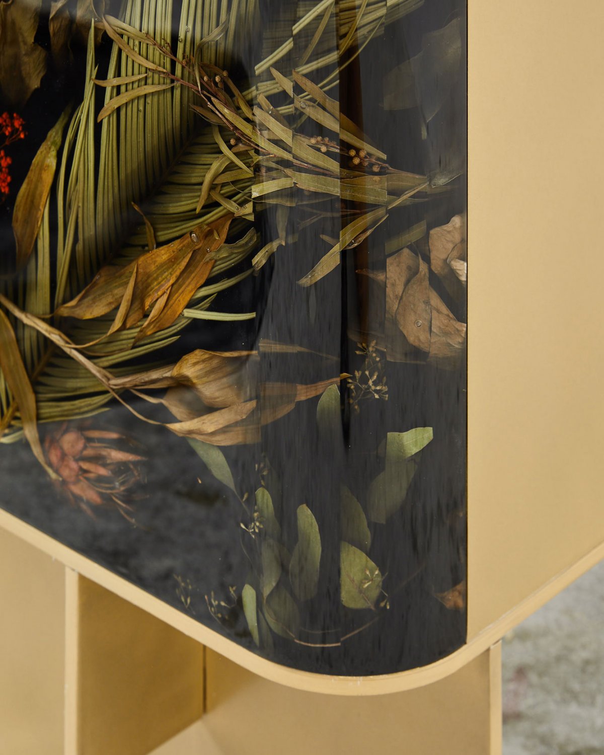 Flora_Credenza_172_Brass_by_Marcin_Rusak_Studio_06.jpg