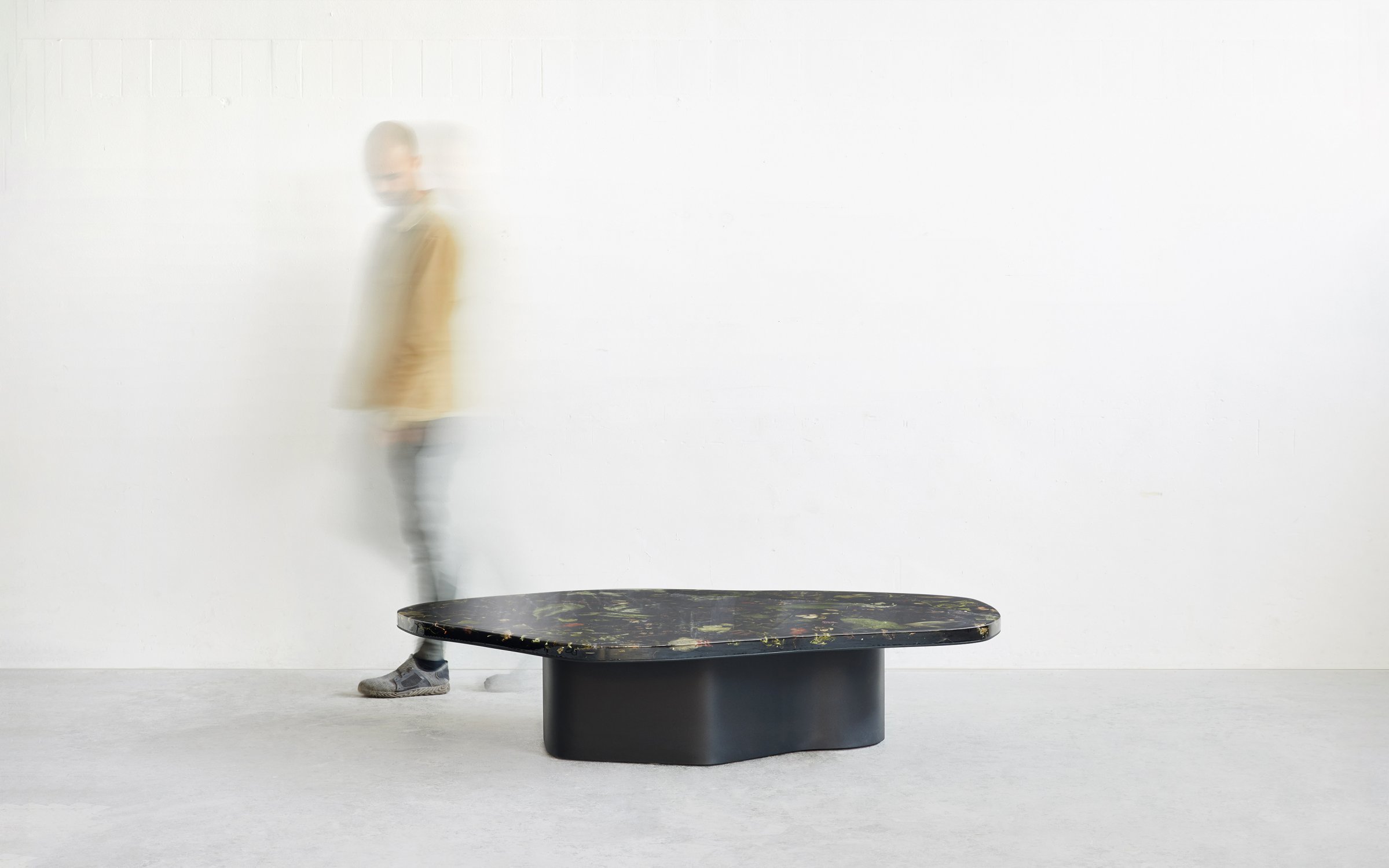 Flora_Hyde_Park_Coffee_Table_172_by_Marcin_Rusak_Studio_08.jpg