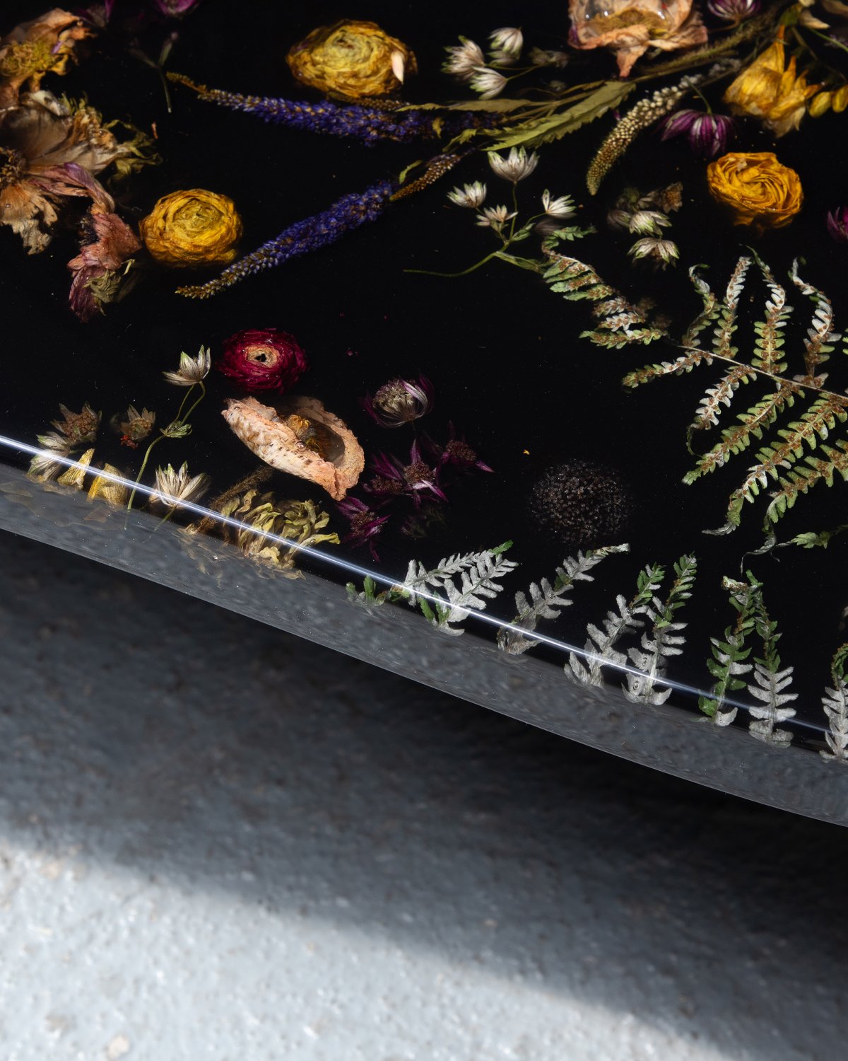 Flora_Low_Coffee_Table_132_by_Marcin_Rusak_Studio_03.jpg