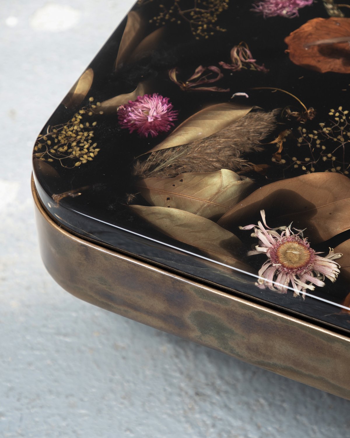 Flora_Low_Coffee_Table_218_Rectangular_by_Marcin_Rusak_Studio_06.jpg