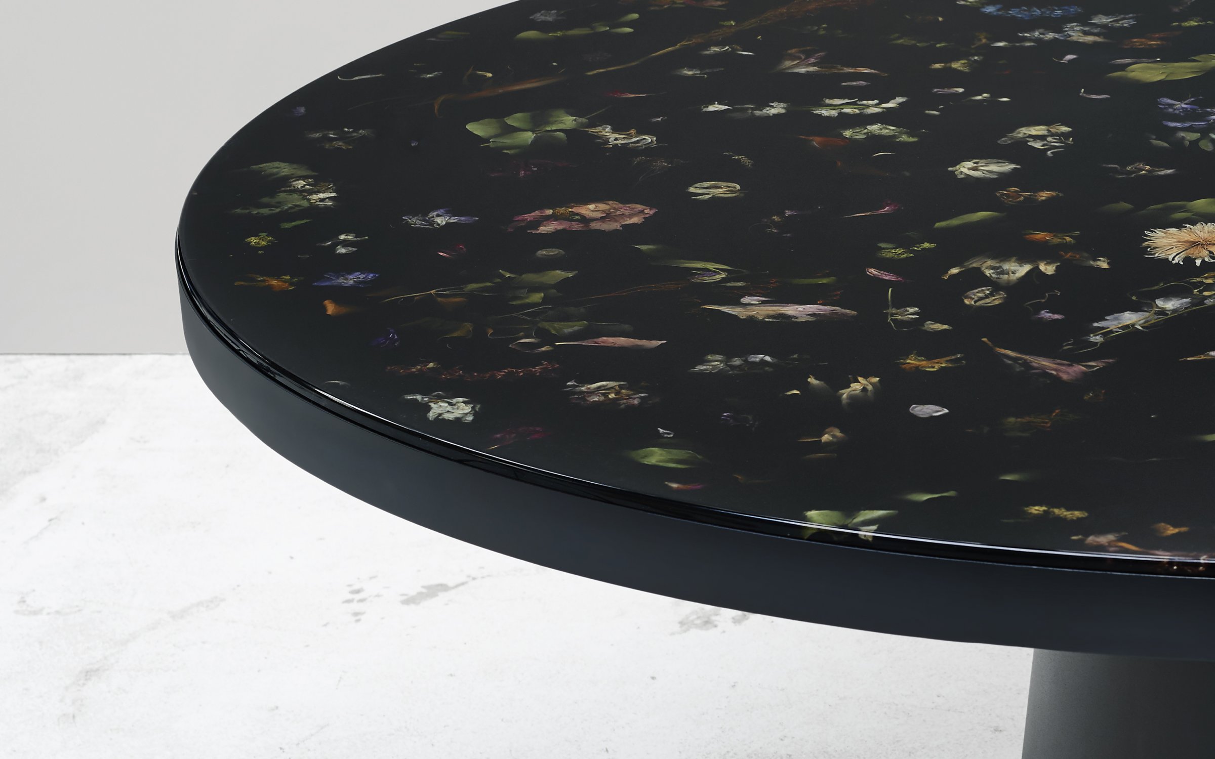 Flora_Table_190_by_Marcin_Rusak_Studio_07.jpg