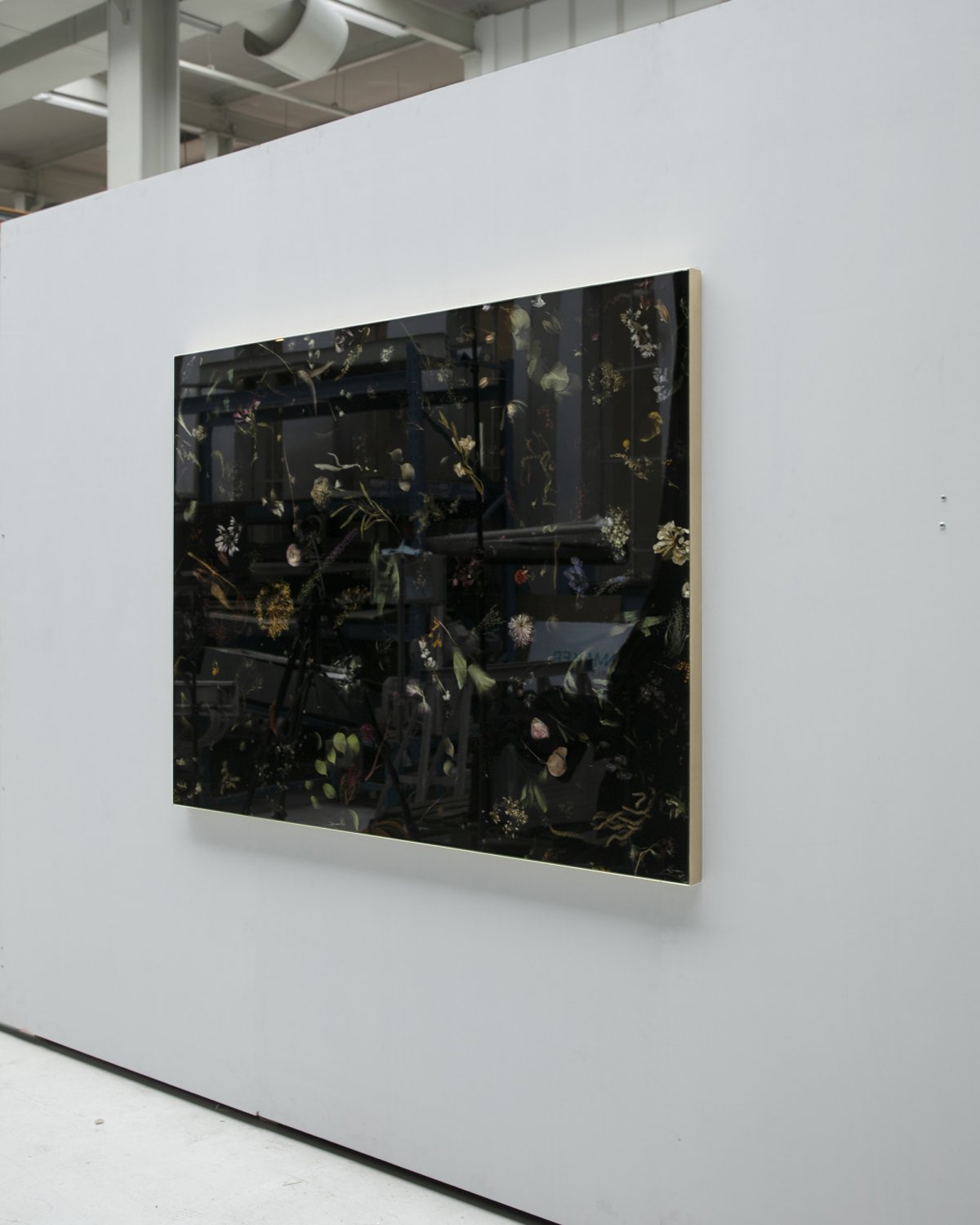 Flora_Wallhanging_Piece_160_by_Marcin_Rusak_Studio_03.jpg