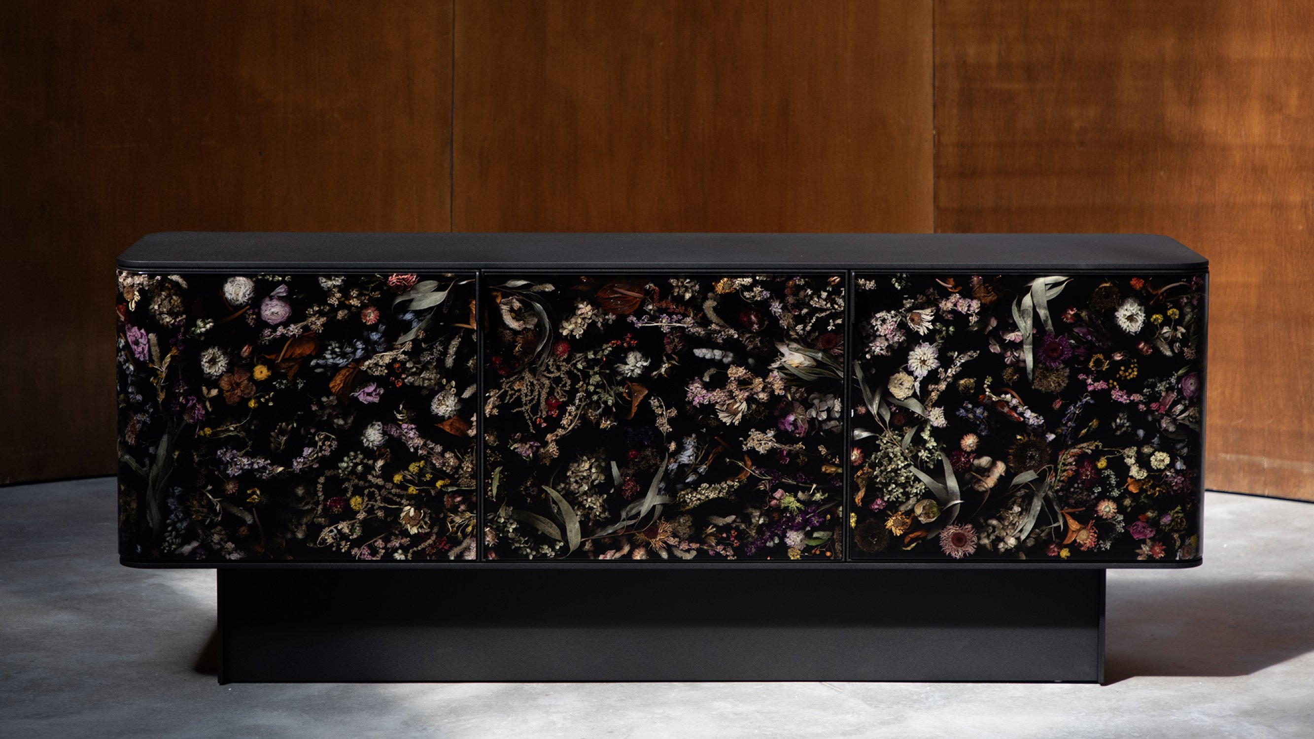Marcin_Rusak_Studio_Flora_Credenza_200_011.jpg
