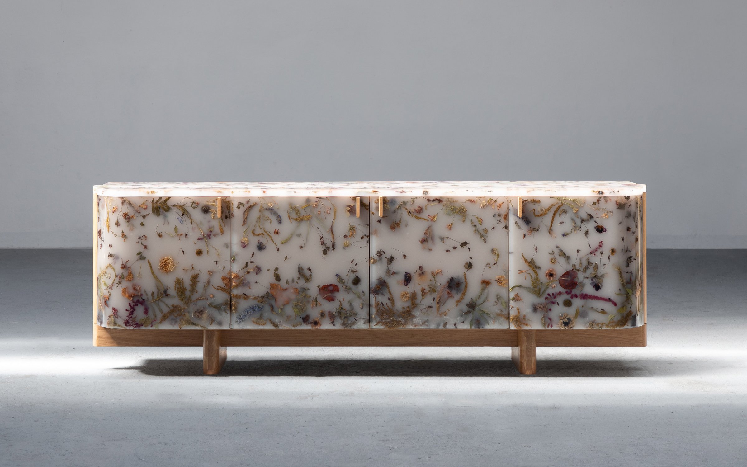 Marcin_Rusak_Studio_Flora_Credenza_276_04.jpg