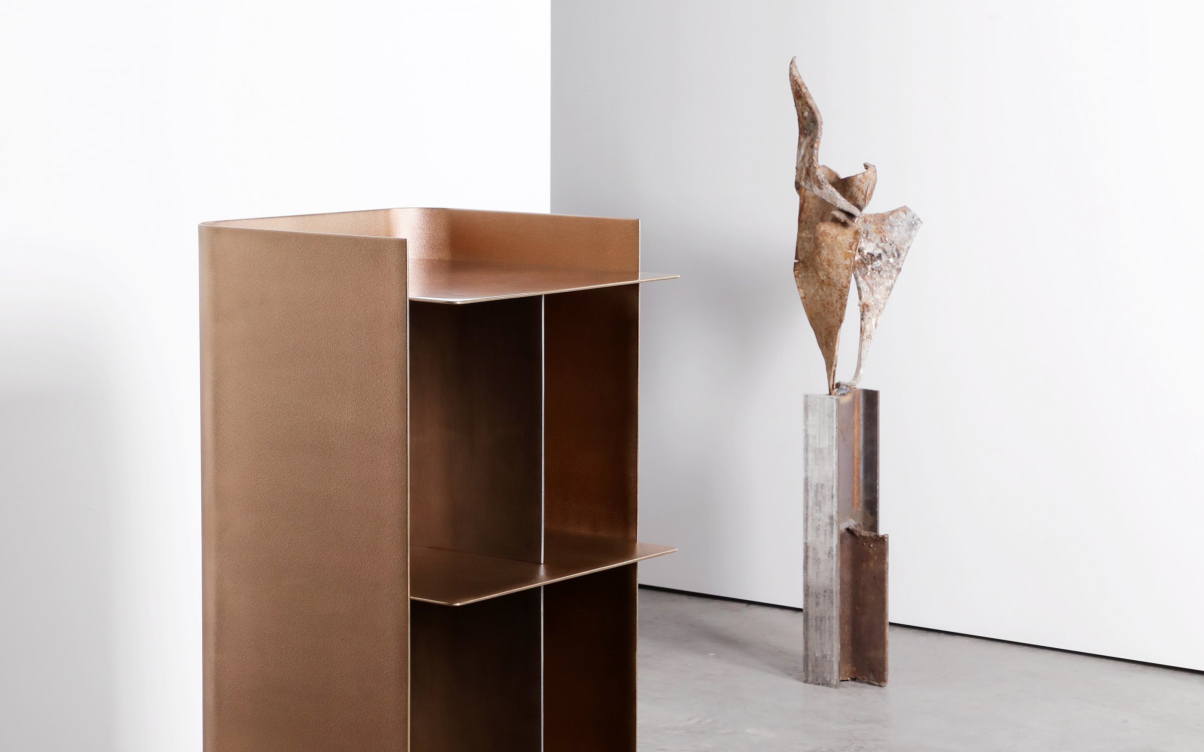 Merging_Metals_Drinks_Cabinet_83-1_by_Marcin_Rusak_Studio_08.jpg