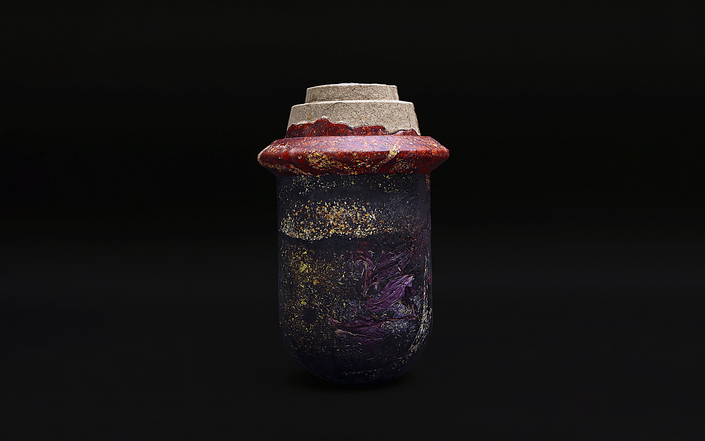 Perishable_Vase_I_by_Marcin_Rusak_Studio_04.jpg