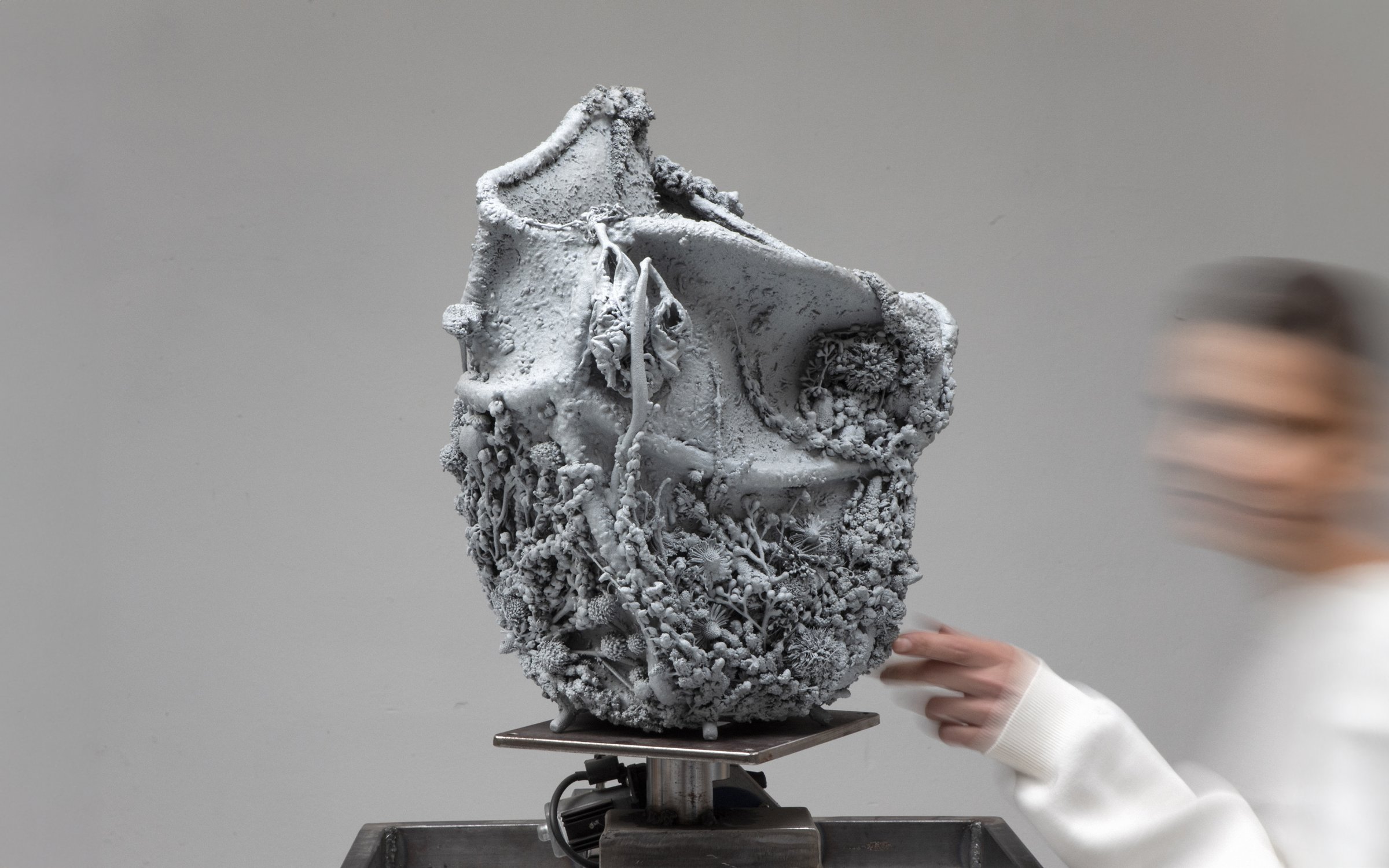 Tephra_Vase_001_by_Marcin_Rusak_Studio_02.jpg