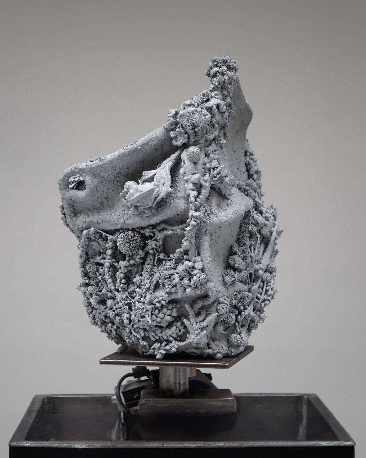 Tephra_Vase_001_by_Marcin_Rusak_Studio_07.jpg