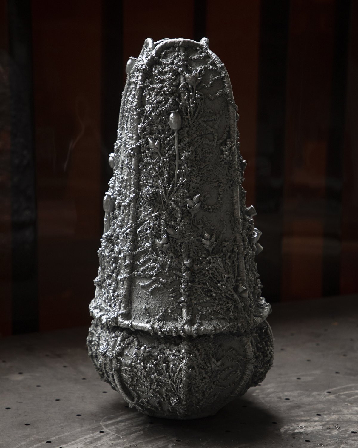 Tephra_Vase_006_Foeniculum_Vulgare_by_Marcin_Rusak_Studio_02.jpg