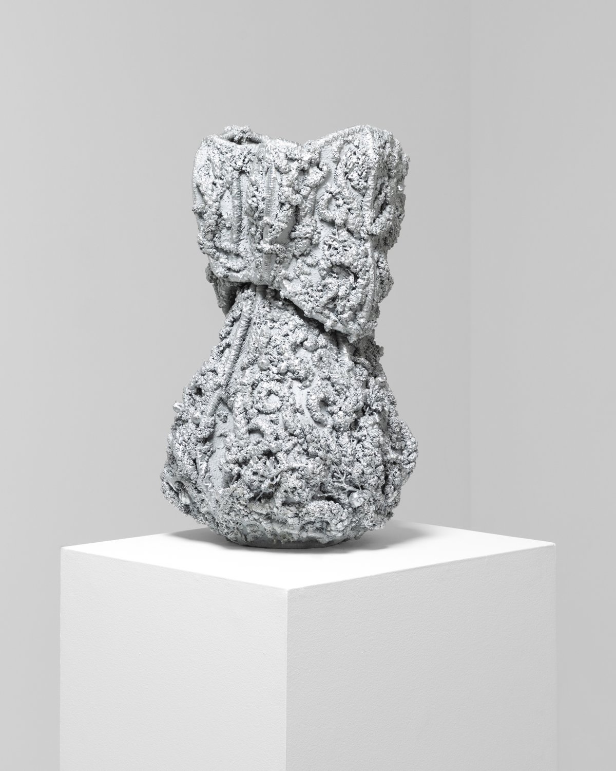 Tephra_Vase_007_Liparis_Loeselii_by_Marcin_Rusak_Studio_07.jpg
