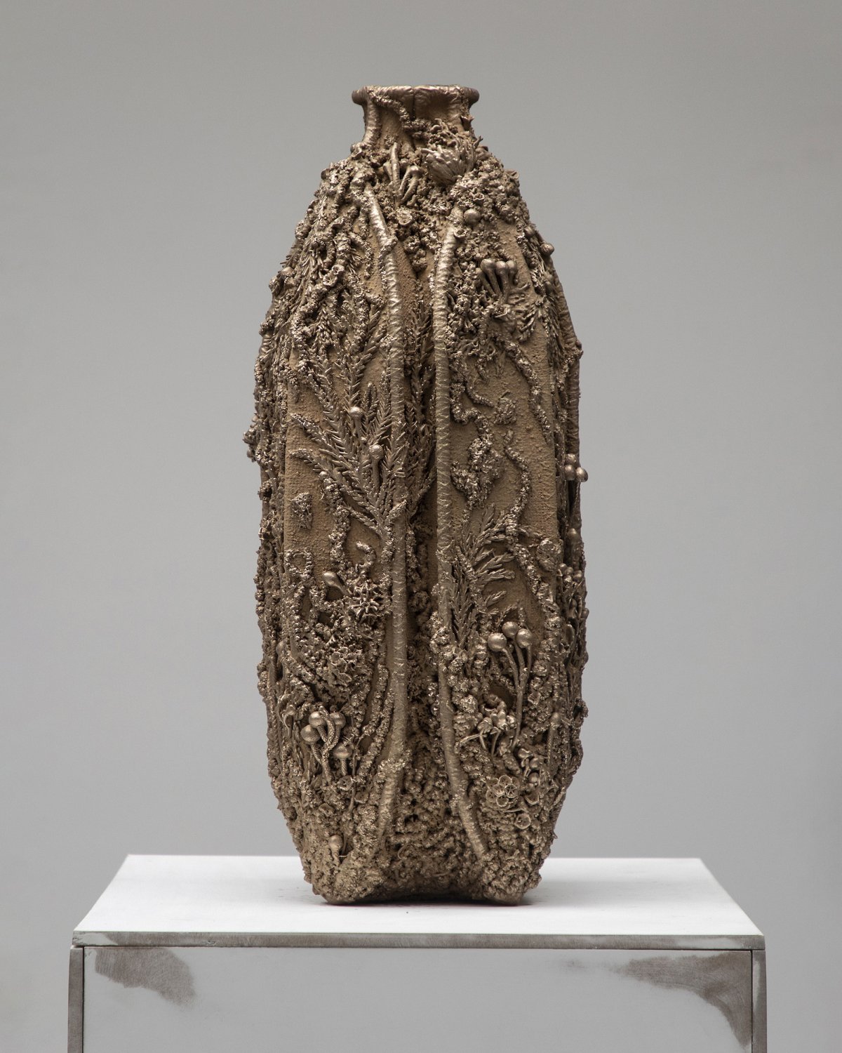 Tephra_Vase_008_Elettaria_Cardamomum_by_Marcin_Rusak_Studio_07.jpg