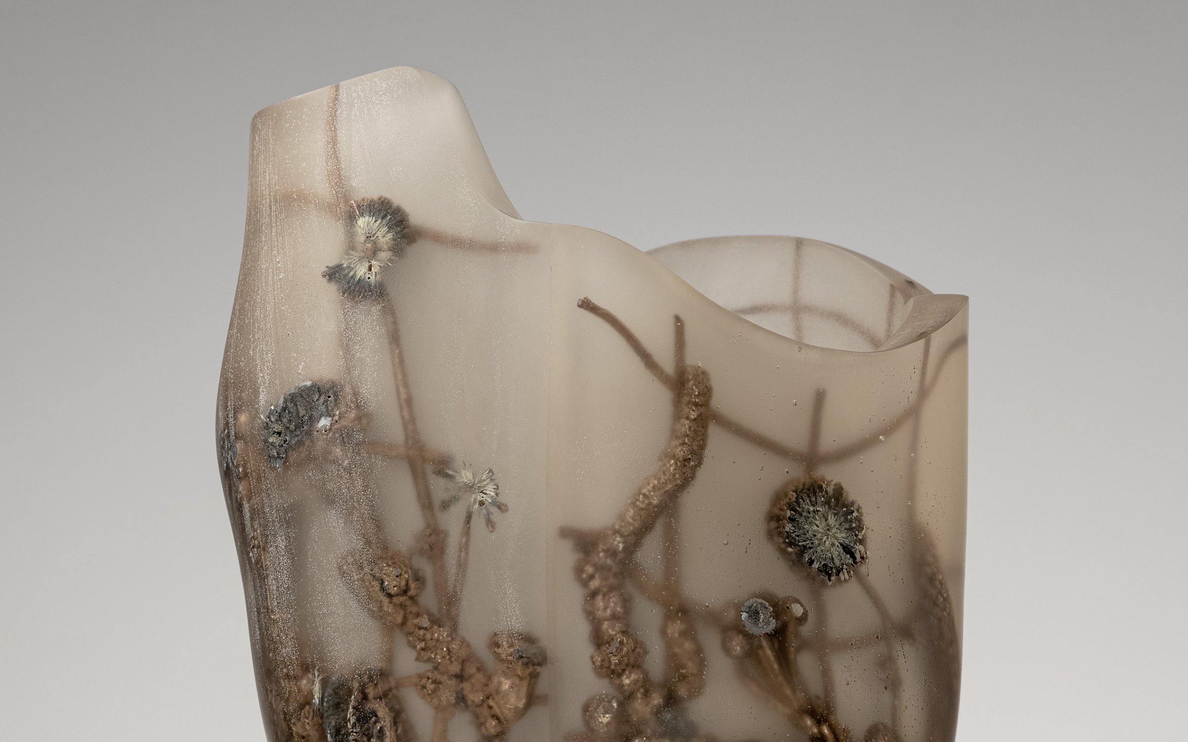 Vas_Florum_07_Aere_Involutum_by_Marcin_Rusak_Studio_04.jpg