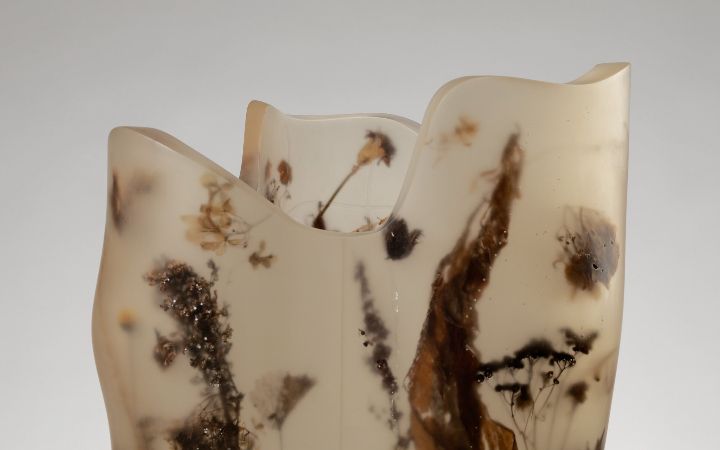 Vas_Florum_09_Vas_Corruptum_by_Marcin_Rusak_Studio_03.jpg