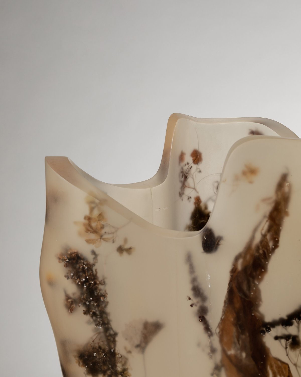 Vas_Florum_09_Vas_Corruptum_by_Marcin_Rusak_Studio_04.jpg